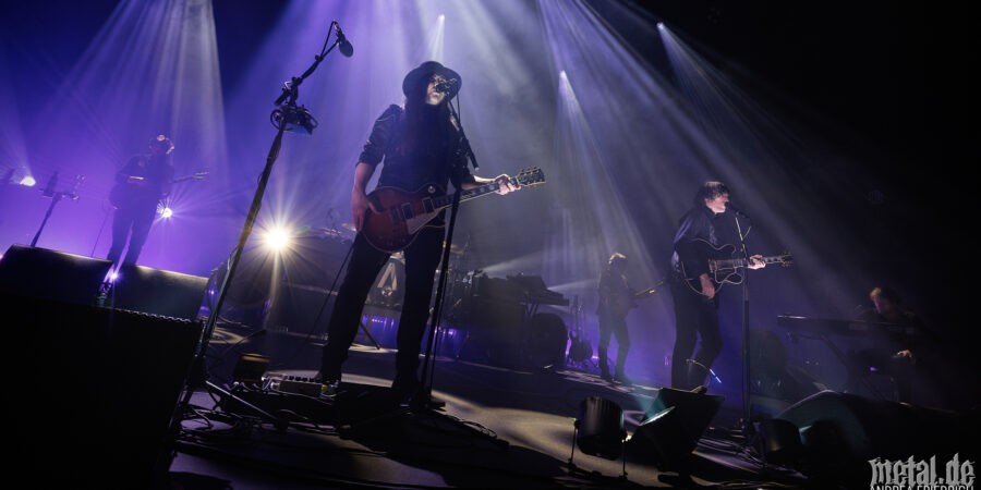 Archive en directe al Tempodrom de Berlín, en una imatge de la gira del 2025