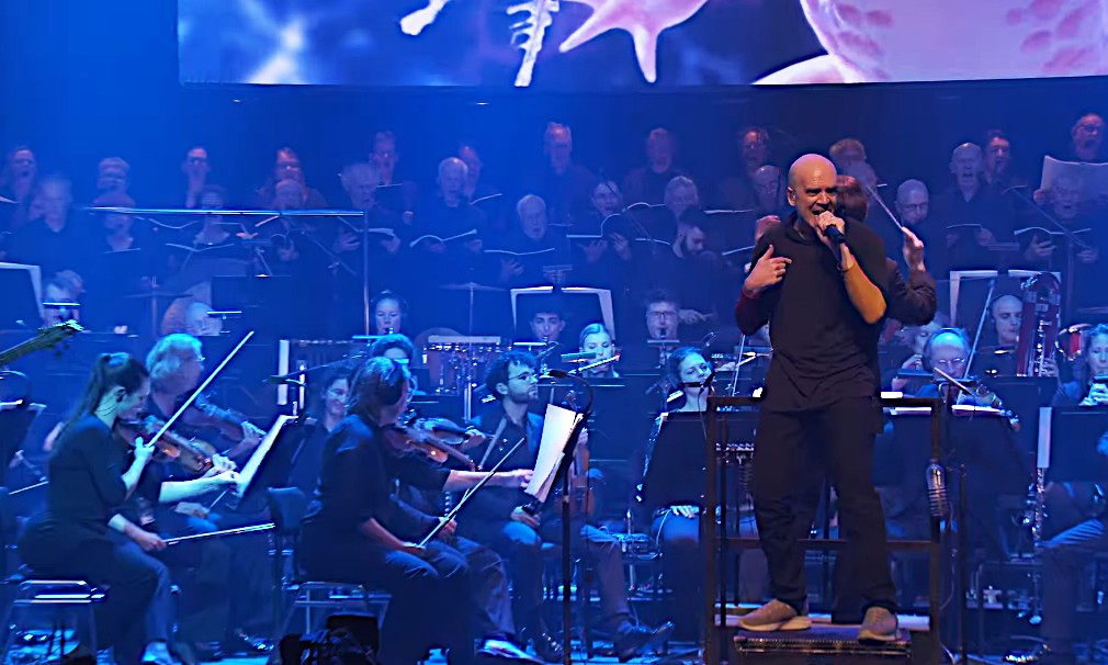 Devin Townsend, «The Moth (The War – Live From Groningen)» (InsideOut Music)
