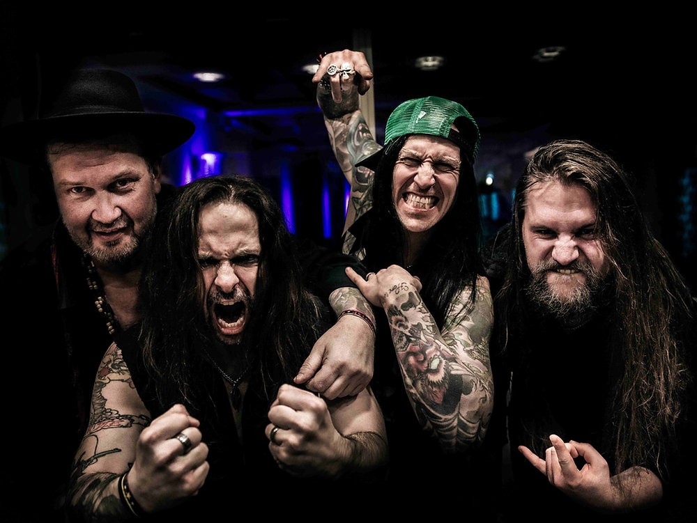 Hardcore Superstar, en la imatge de promoció del fitxatge per Frontiers Music
