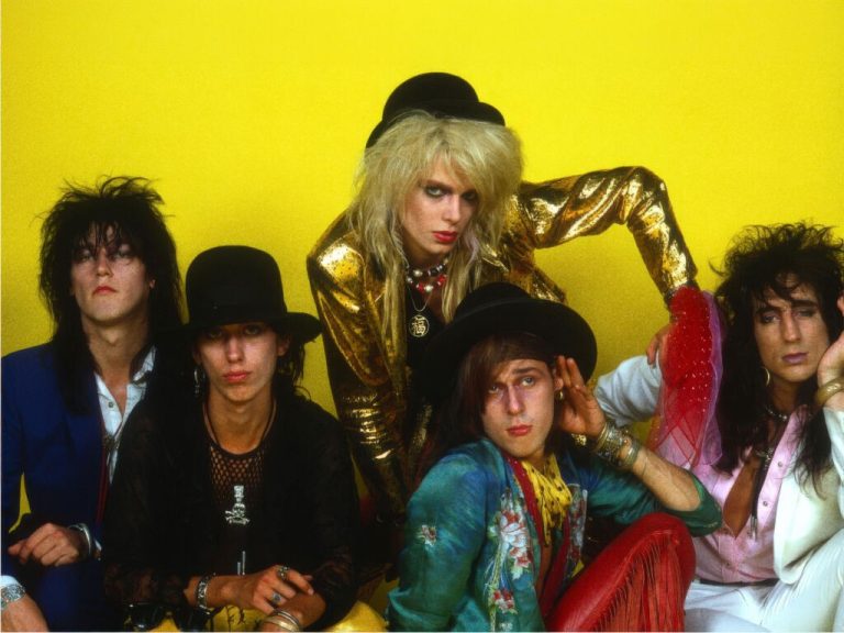 Hanoi Rocks a la fotografia de promoció de la caixa «The Complete Collection 1981-1984»