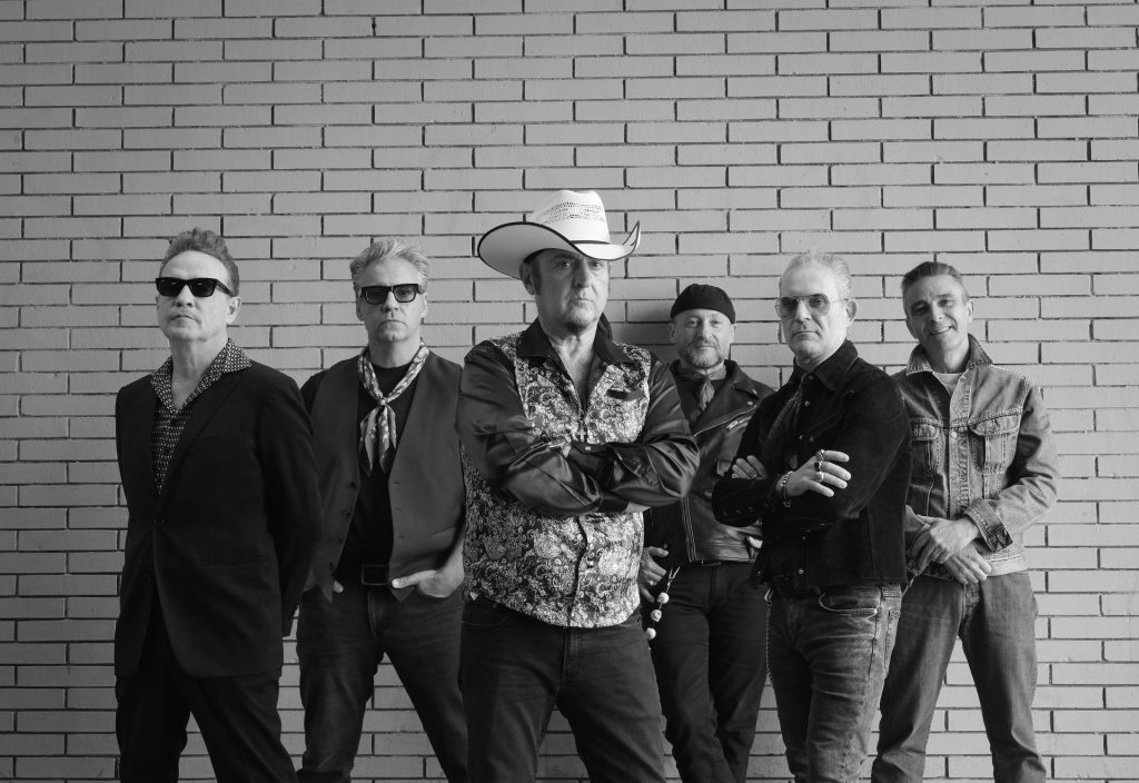 Los Rebeldes en la fotografia de promoció que la Sala Apolo fa servir per al concert del 21 de novembre del 2026