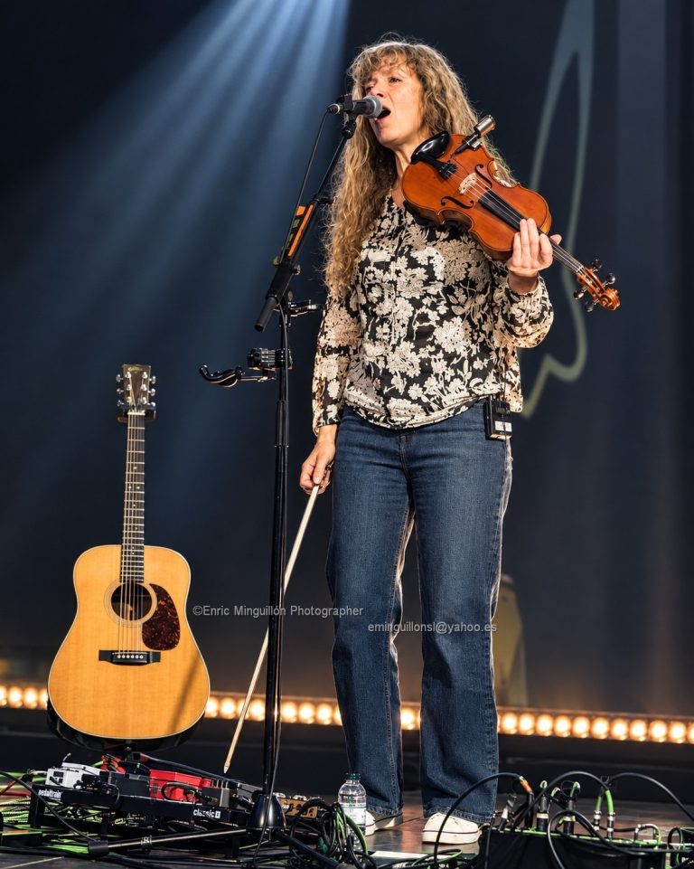 Big Big Train a Razzmatazz 2 (Barcelona): violinista